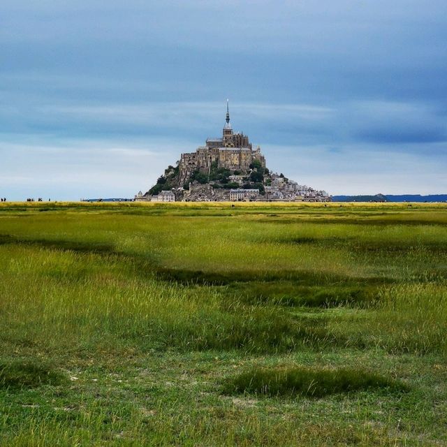 Mont Saint-Michel: A Journey into History and Wonder
