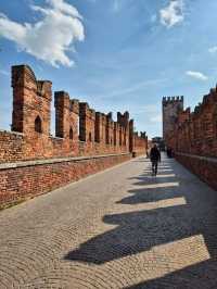 Historic castle in the heart of Verona with a medieval walking bridge