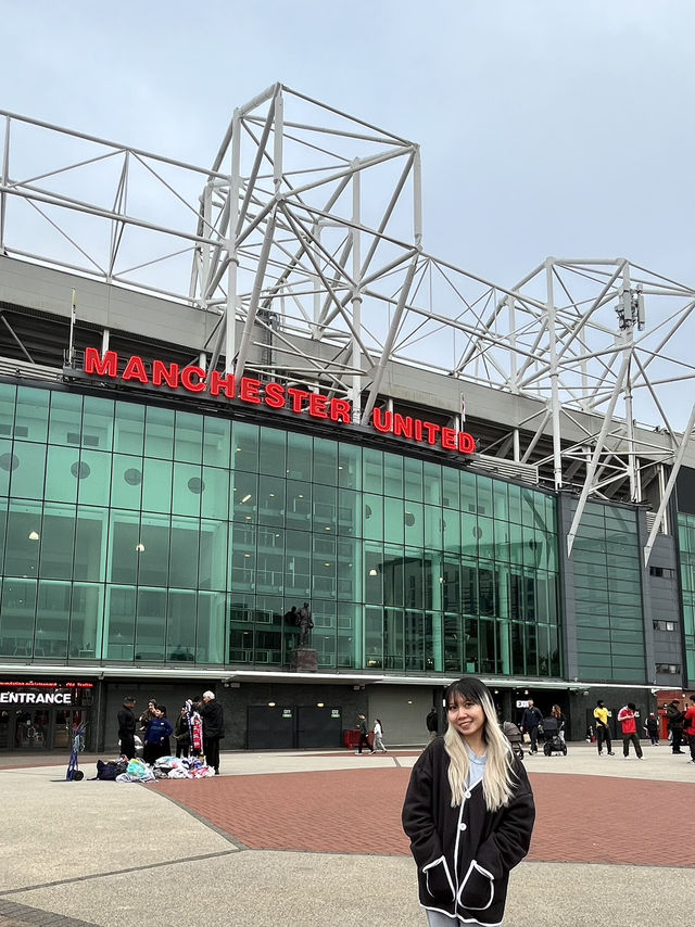 The Heart of Football: A Day at Manchester United Stadium