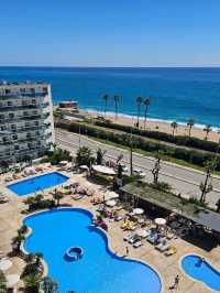 Golden Taurus Aquapark Resort: Family Fun by the Sea in Pineda de Mar