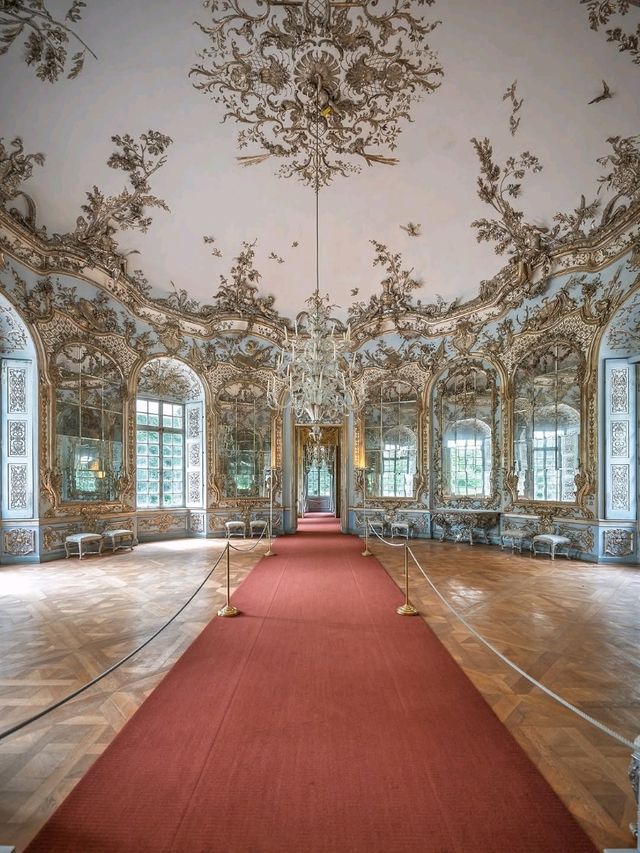 🏰 Nymphenburg Palace – Bavaria’s Summer Baroque Gem