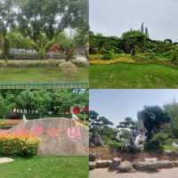 Nice parks with lakes