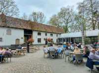 ปราสาทที่เป็นโรงผลิต Abbey beer ตัวแรกของ Limburg