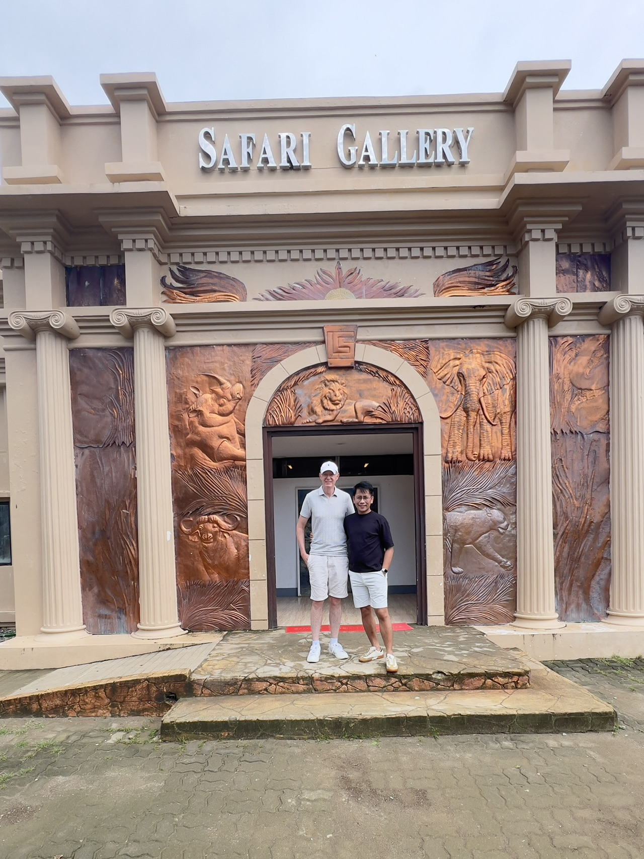 🦁🌿 Vigan Safari Adventure – Where the Wild Roars in the North! 🌿🦓