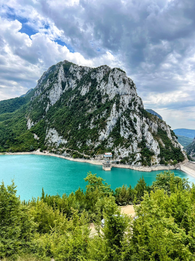 🇦🇱 阿爾巴尼亞博維拉水庫（Ujëmbledhësi i Bovillës）💧