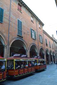 Bologna Must-See Guide: Italy’s Culinary & Cultural Treasure 🇮🇹🍝