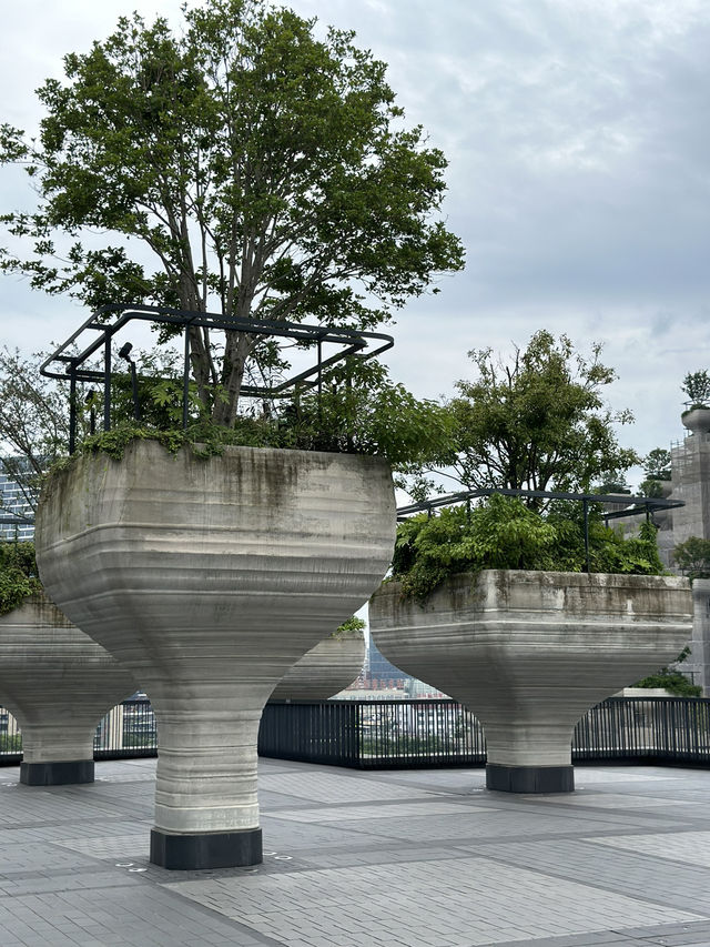 Spectacular example of modern architecture 1000 Trees, 天安千树 (Tiān’ān Qiānshù)