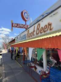 Route 66 Vibes: Ready to time-travel USA via Roadtrip style