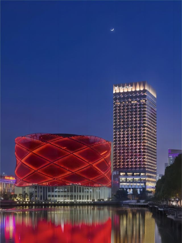 Wuhan, luxury, ultimate, must stay!