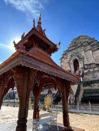 泰國清邁契迪龍寺（Wat Chedi Luang）