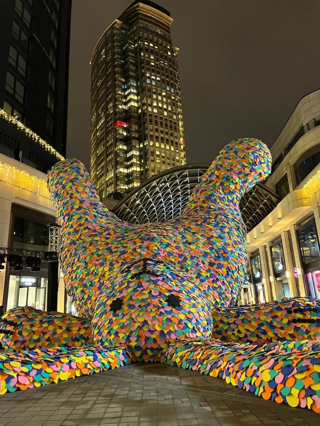 上海南京西路:聖誕節的絕佳打卡地,讓你感受濃郁的節日氛圍 上海南京西路:聖誕節的絕佳打卡地,讓你感受濃郁的節日氛圍