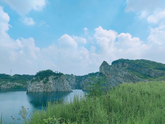 常州小眾絕美礦坑打卡，可露營燒烤！