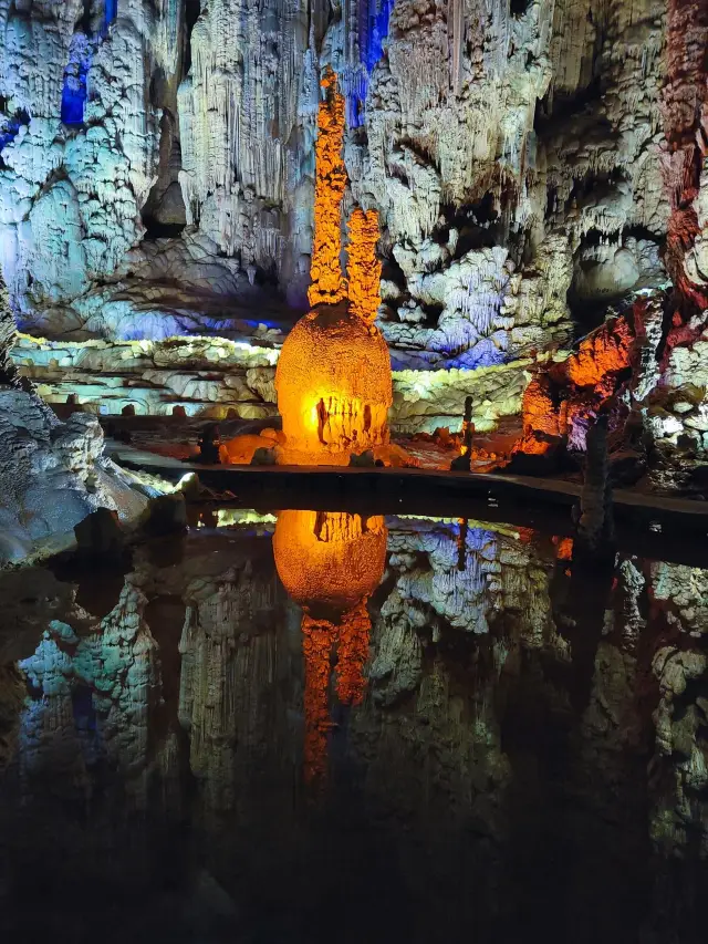 Step into Bijie, explore the underground palace Zhijin Cave