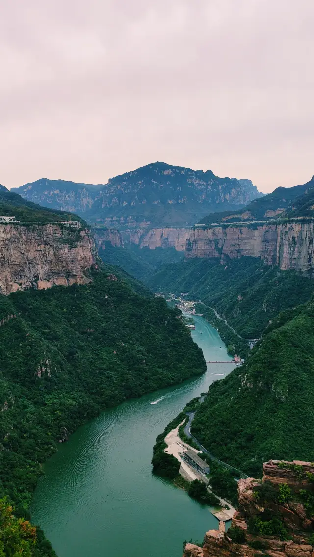 Green hills and clear waters