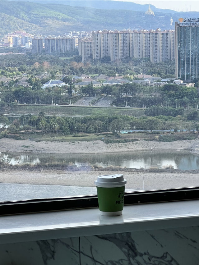 來版納旅行！！學生黨住也不心疼的高空觀景酒店