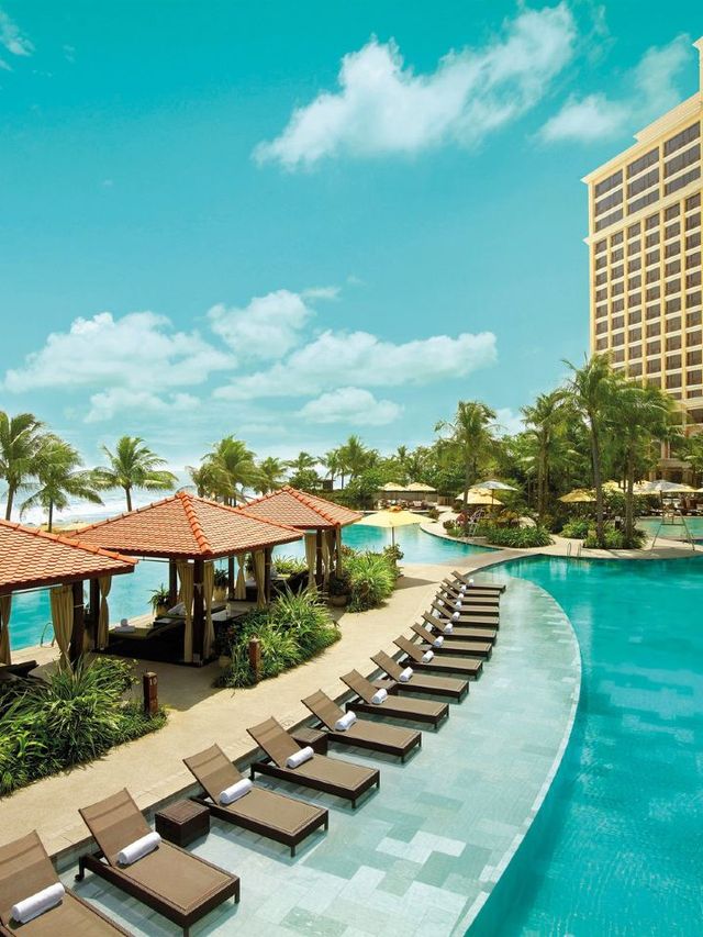 🌴✨ Ho Tram Hideaway: Vietnam's Seaside Gem 🌊🏨