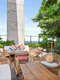 🌴✨ Miami's Chic Sleeps: East Miami Residences 🏙️🛏️