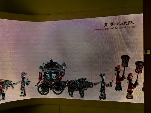 到唐山博物館，細賞冀東三支花之魅力。