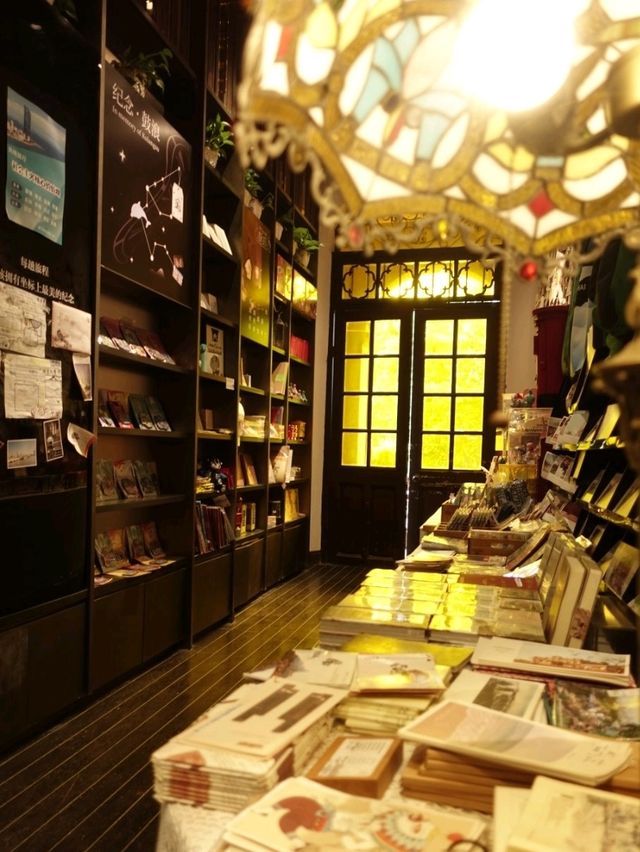 廈門｜鼓浪嶼上的人文氣息｜書店與建築