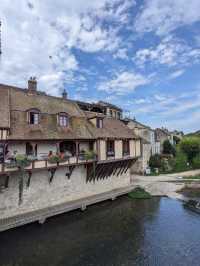 Moret sur Loing 旅遊攻略。