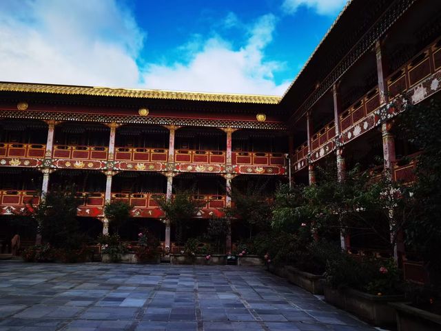 川西南無寺。