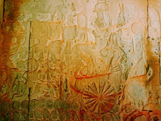 Inner Space of Bayon: Revealing Secrets from Inside