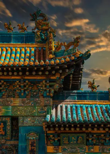 中國人必去的太和岩牌樓。