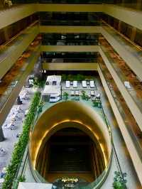 Bangkok’s Sindhorn Kempinski: Indulge in Elegance