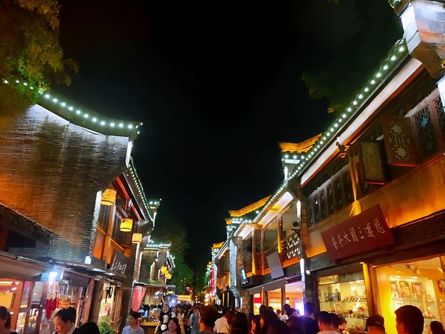 成都，嚟咗就唔想走嘅城市！