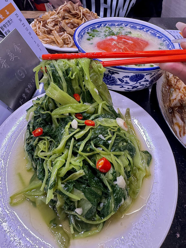 一哥美食店：澳門地道美味之巔