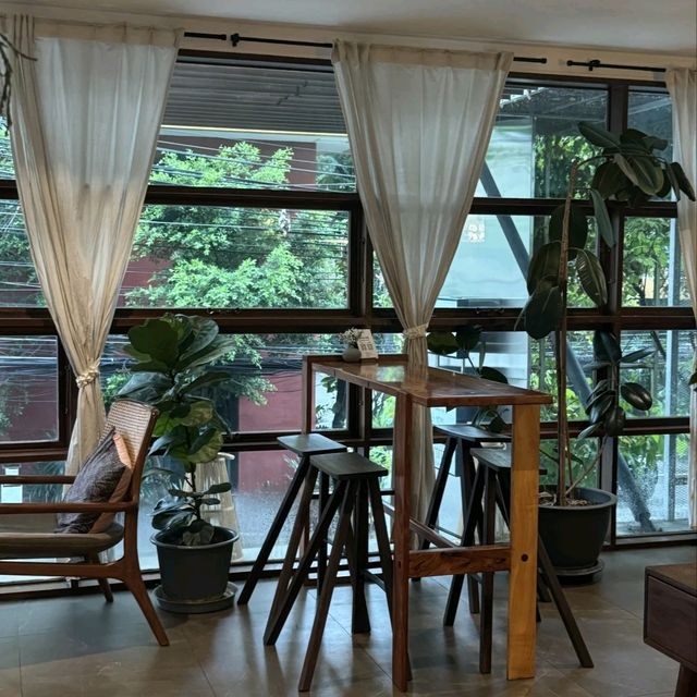 ✨曼谷卡拉羅姆酒店｜藏喺鬧市嘅泰式療癒避風港，住過返唔到轉頭！