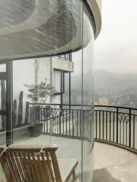 Unbeatable Night Views! My Friend Said They'd Stay at This Chongqing Homestay Again Next Time!