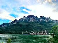 三峽酒店躺著看江景