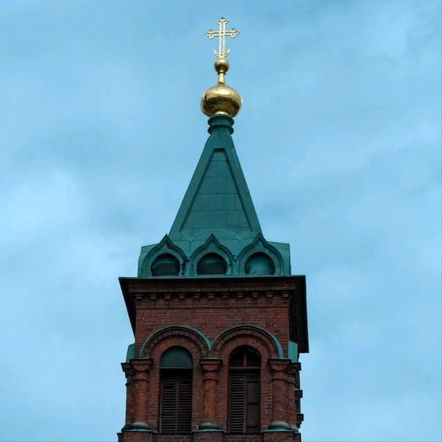 ⛪ Uspenski Cathedral – A Touch of the East in Helsinki
