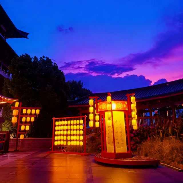 長沙夜遊杜甫閣賞璀璨夜景聽盛唐遺韻