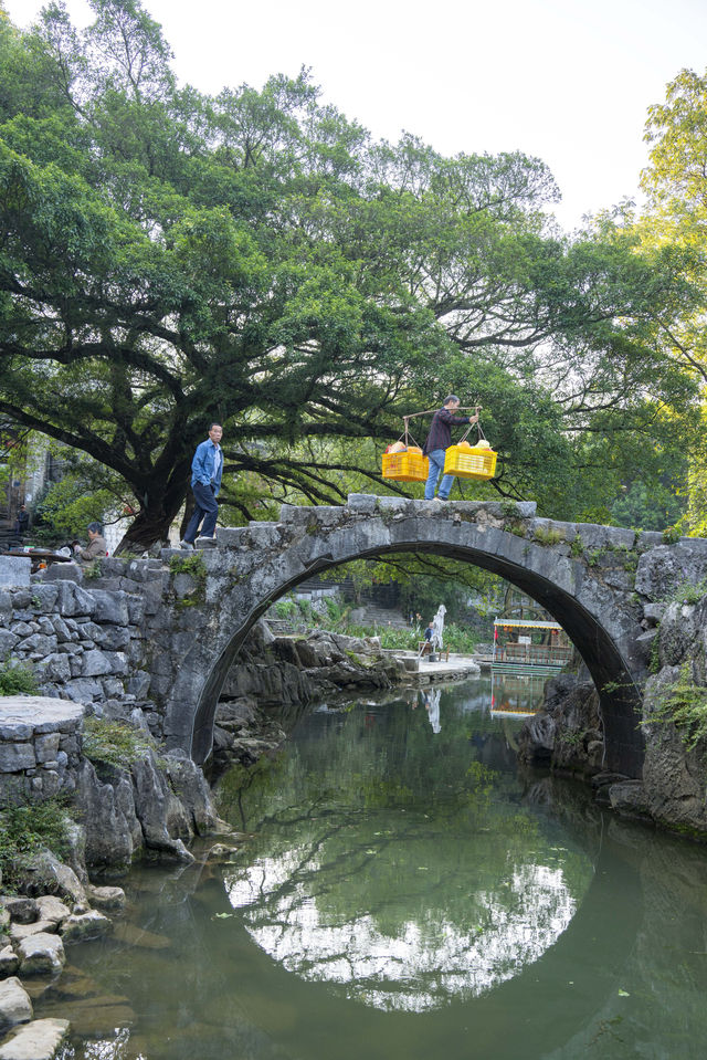 總要去一趟黃姚古鎮吧?體驗這裡的民族文化。 總要去一趟黃姚古鎮吧?體驗這裡的民族文化。
