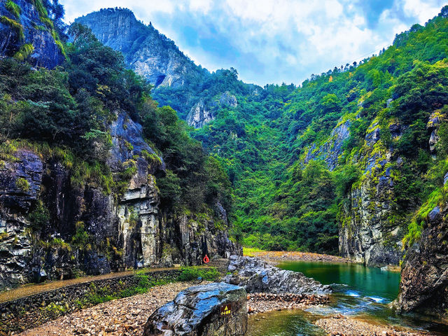 雨中探秘︱永恆山水詩，最美桃花源