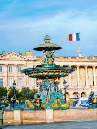 Concorde Square Check-in Guide｜The Perfect Collision of History and Romance‌