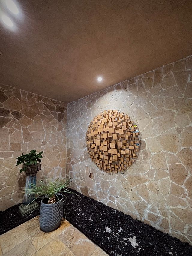 人均百元！版納江景酒店躺看瀾滄江