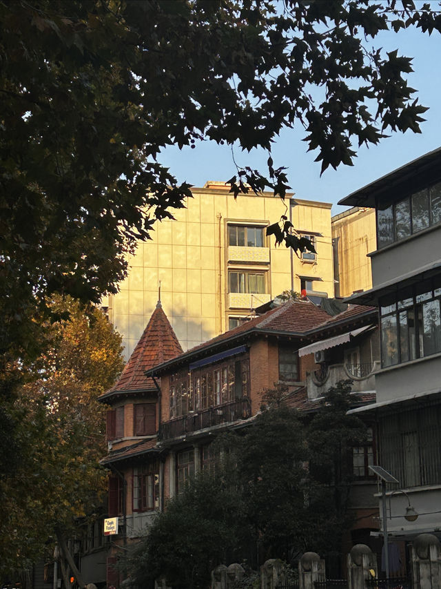 黎黃陂路上的巴公房子