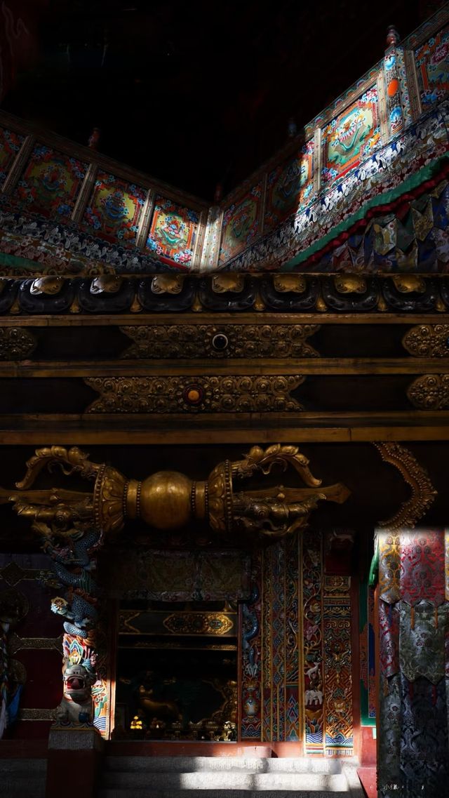 遇見理塘:雲端聖地的朝聖之旅 遇見理塘:雲端聖地的朝聖之旅