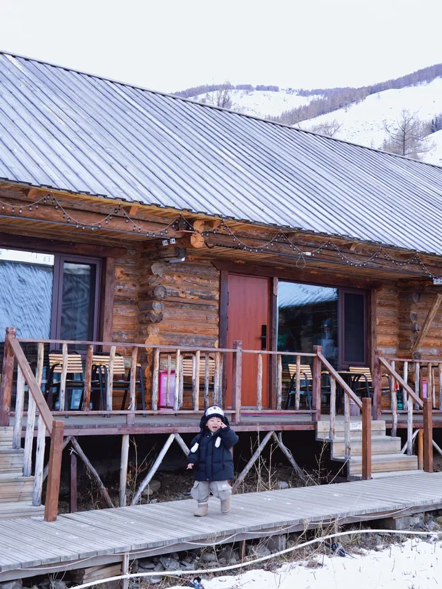 新疆旅遊 ｜1歲的寶寶來喀納斯啦～