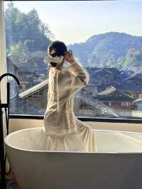 因為一扇窗，來到一座城