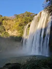 終於來到課本裡的黃果樹瀑布!