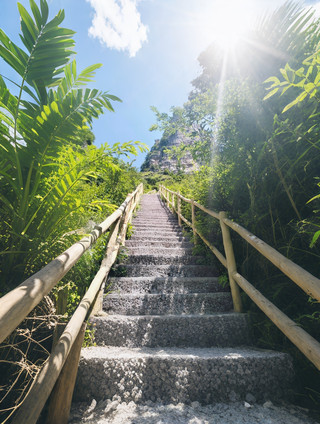 Promise me you’ll visit Baishi Mountain this summer!