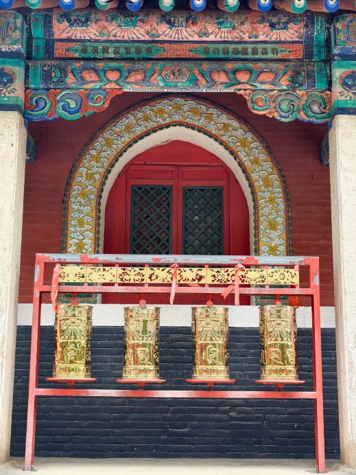 内モンゴル自治区・赤峰市寧城県・法輪寺