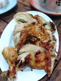 กินส้มตำกันร้านอาหารป้าอ้วน 2 