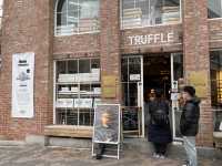 東京・広尾。賞味期限は5時間、生搾りクリームパンが気になる『Truffle BAKERY 広尾店』