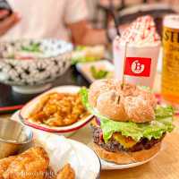 【香港大學｜高性價比隱世小店🍔 主打加拿大菜🇨🇦】