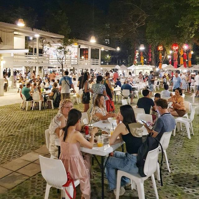 ตลาดสุดชิค สุดชิล ของหัวหิน Cicada Market